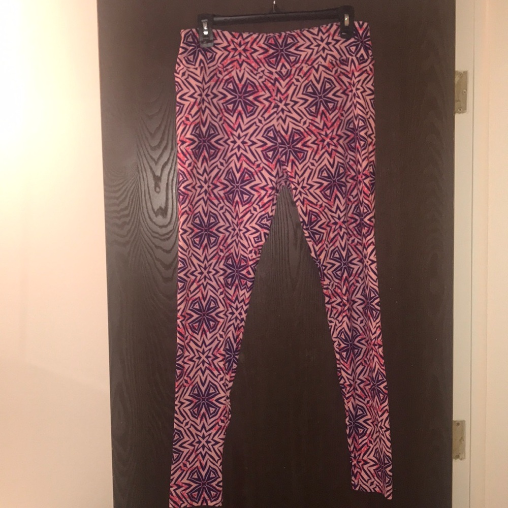 Lularoe tall and curvy leggings